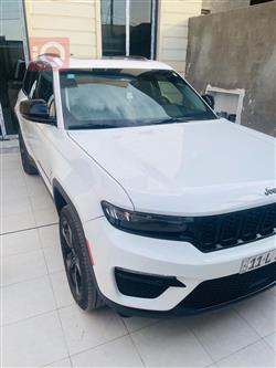 جيب جراند شيروكي